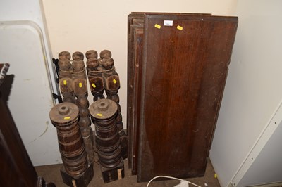 Lot 761 - A quantity of various oak cabinet tops and...