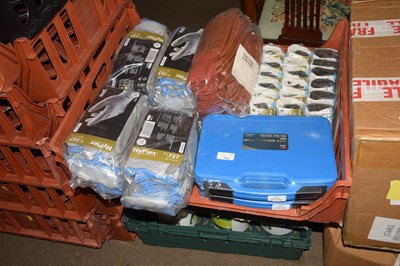 Lot 798 - Three boxes of hand cleanser, safety gloves,...