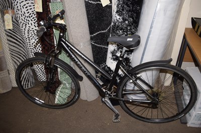 Lot 743 - A Trek 7200 ladies bike
