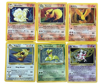 Lot 262 - Pokemon TCG 1999 first generation holographics:...
