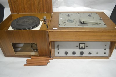 Lot 470 - A vintage Garrard model 301 record player in...