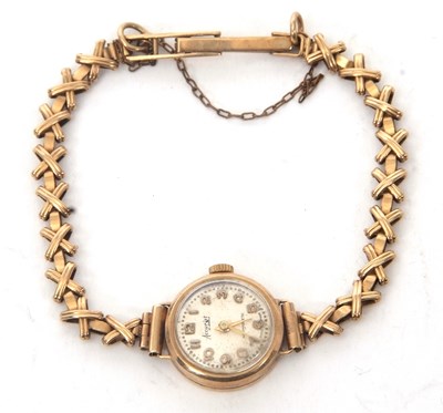 Lot 178 - A 9ct gold ladies Accurist watch on a 9ct gold...