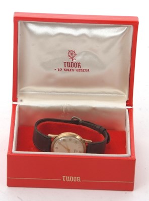 Lot 201 - A 9ct gold cased Tudor watch with Tudor box,...