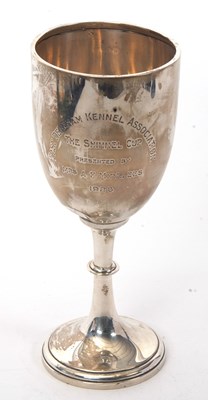 Lot 48 - A George V silver trophy cup, presentation...