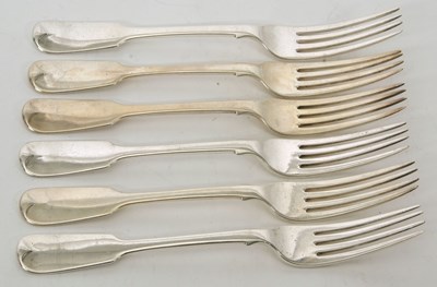 Lot 73 - A set of six William IV silver fiddle pattern...