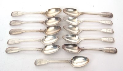 Lot 91A - Mixed Lot: Five Georgian fiddle and thread...