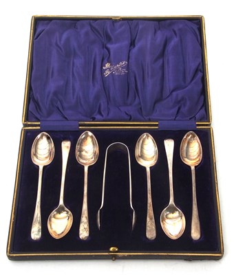 Lot 129 - A cased set of six Edwardian silver teaspoons...