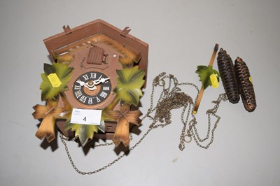 Lot 4 - A modern cuckoo clock
