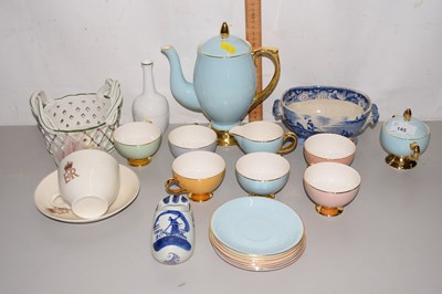 Lot 145 - Mixed Lot: Gilt rimmed tea wares, porcelain...