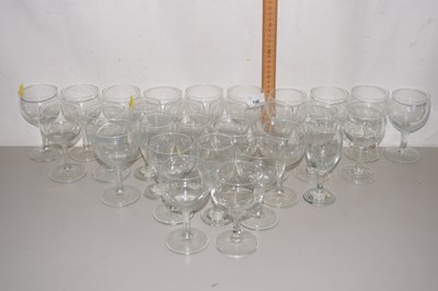 Lot 146 - A quantity of various drinking glasses