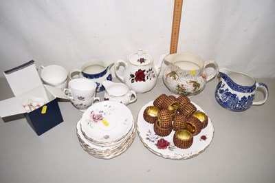 Lot 150 - Group of various assorted tea wares, napkin...