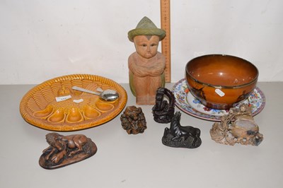 Lot 170 - Mixed Lot: Various soapstone and resin...