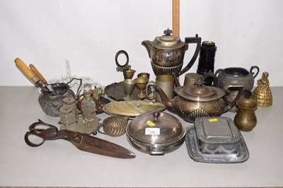 Lot 179 - Mixed Lot: Various silver plated tea wares,...