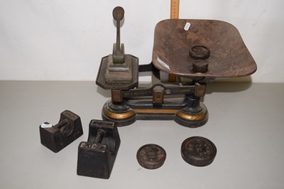 Lot 197 - Vintage kitchen scales and various weights...
