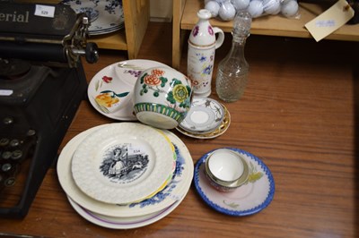 Lot 534 - MIXED LOT VARIOUS CERAMICS AND GLASS WARE TO...