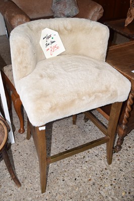 Lot 286 - An as new faux fur bar stool