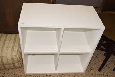 Lot 291 - A modern white bookcase