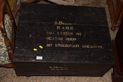 Lot 331 - A vintage pine trunk