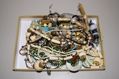 Lot 105 - Box of various assorted costumer jewellery