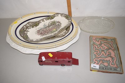 Lot 664 - Mixed Lot: Various meat plates, sandwich...