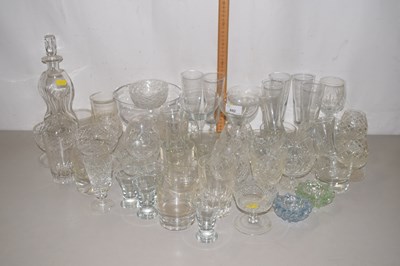 Lot 692 - Mixed Lot: Various drinking glasses, decanters...