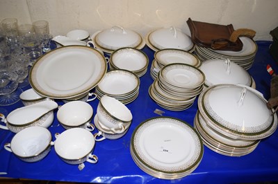 Lot 694 - Quantity of Royal Grafton Majestic dinner wares