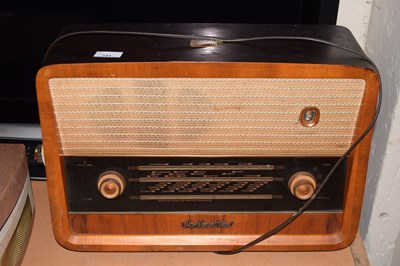 Lot 741 - A vintage HMV radio