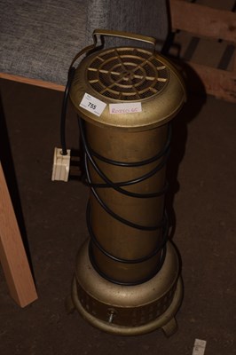 Lot 755 - An electric heater