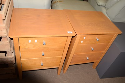 Lot 762 - Pair of oak three drawer bedside cabinets