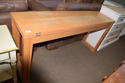 Lot 767 - Oak side table with folding top
