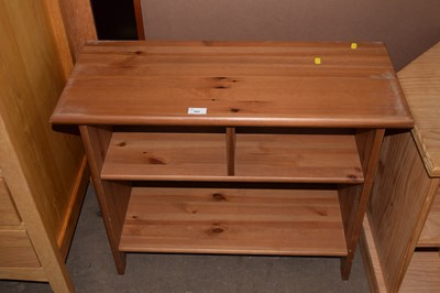 Lot 797 - Small pine shelf unit