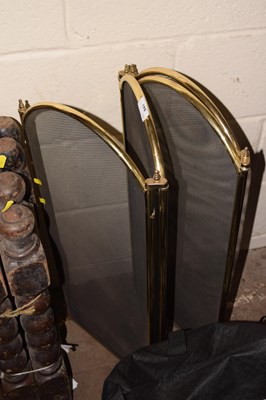 Lot 841 - Folding spark guard