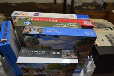 Lot 585 - ONE BOX JIGSAW PUZZLES