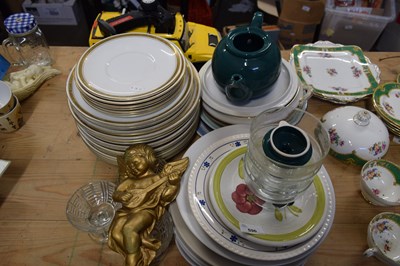 Lot 596 - QUANTITY OF DINNER PLATES, REMOTE CONTROL...