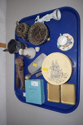 Lot 5 - A tray of various mixed items to include...