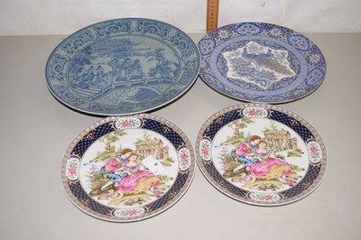 Lot 6 - A group of 20th Century wall plates