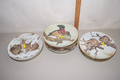 Lot 12 - Quantity of Collectors Studio wall plates...