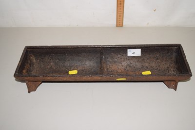 Lot 41 - Small cast iron trough