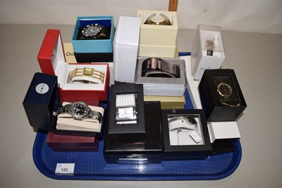 Lot 122 - A collection of boxed modern wristwatches