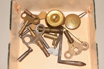 Lot 125 - Box of various clock keys