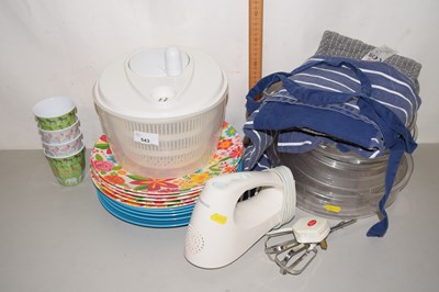 Lot 543 - Quantity of kitchen wares