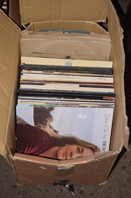 Lot 573 - Box of assorted albums
