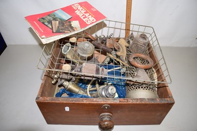 Lot 607 - Box of assorted workshop clearance