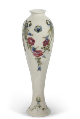 Lot 41 - An early 20th Century Moorcroft vase, the...