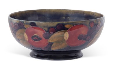 Lot 44 - Early 20th century Moorcroft bowl in the...