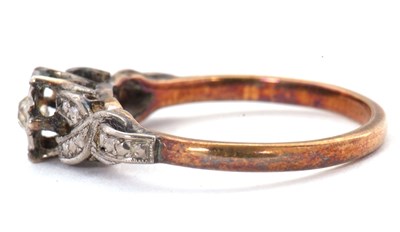 Lot 7 - A single stone diamond ring, the illusion...