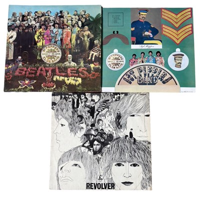 Lot 181 - A pair of THE BEATLES 12'' vinyl LPs, to...