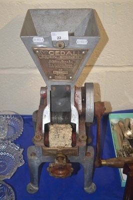 Lot 22 - A raisin stoner made by J Collis & Sons, Kings...