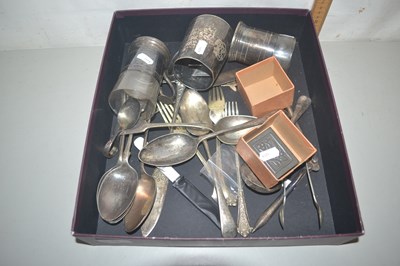 Lot 80 - Box containing a quantity of plated wares...