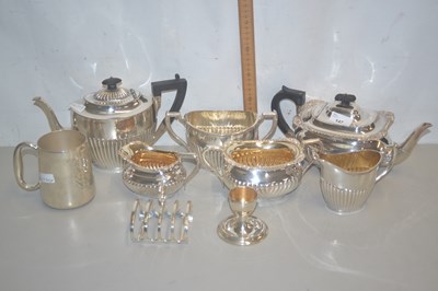 Lot 147 - Quantity of plated wares teapot, sucrier, milk...